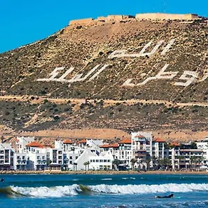 De Luxe ,piscine,parking,terrasse Appartement Agadir